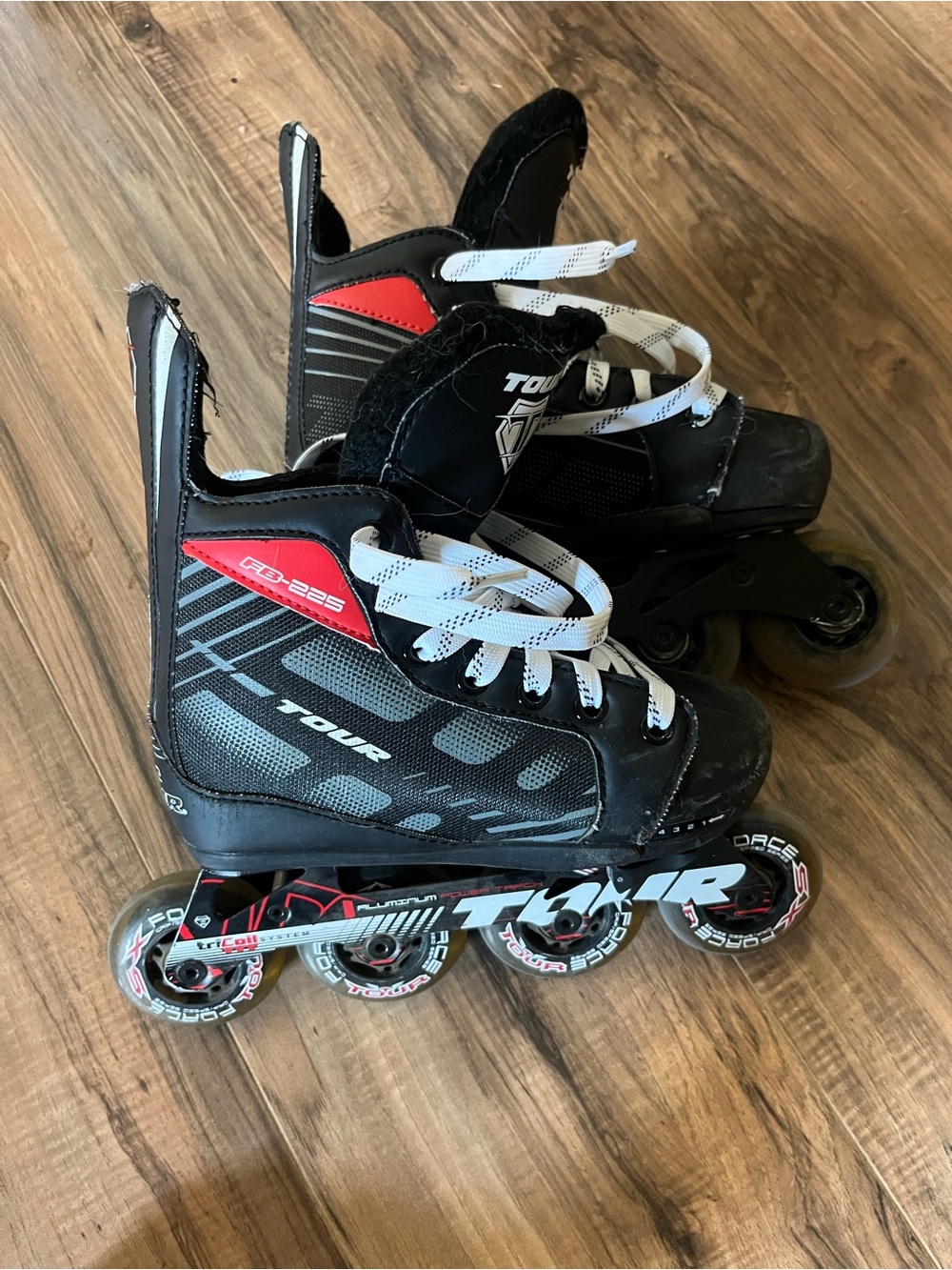 Youth Tour Inline Hockey Skates 1-4